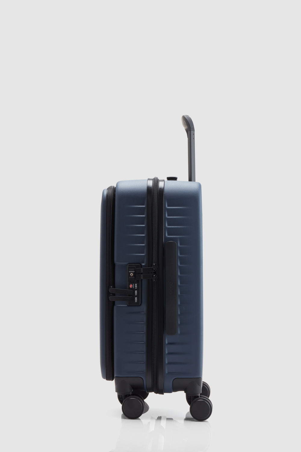 Venture Dual Open Cabin Suitcase