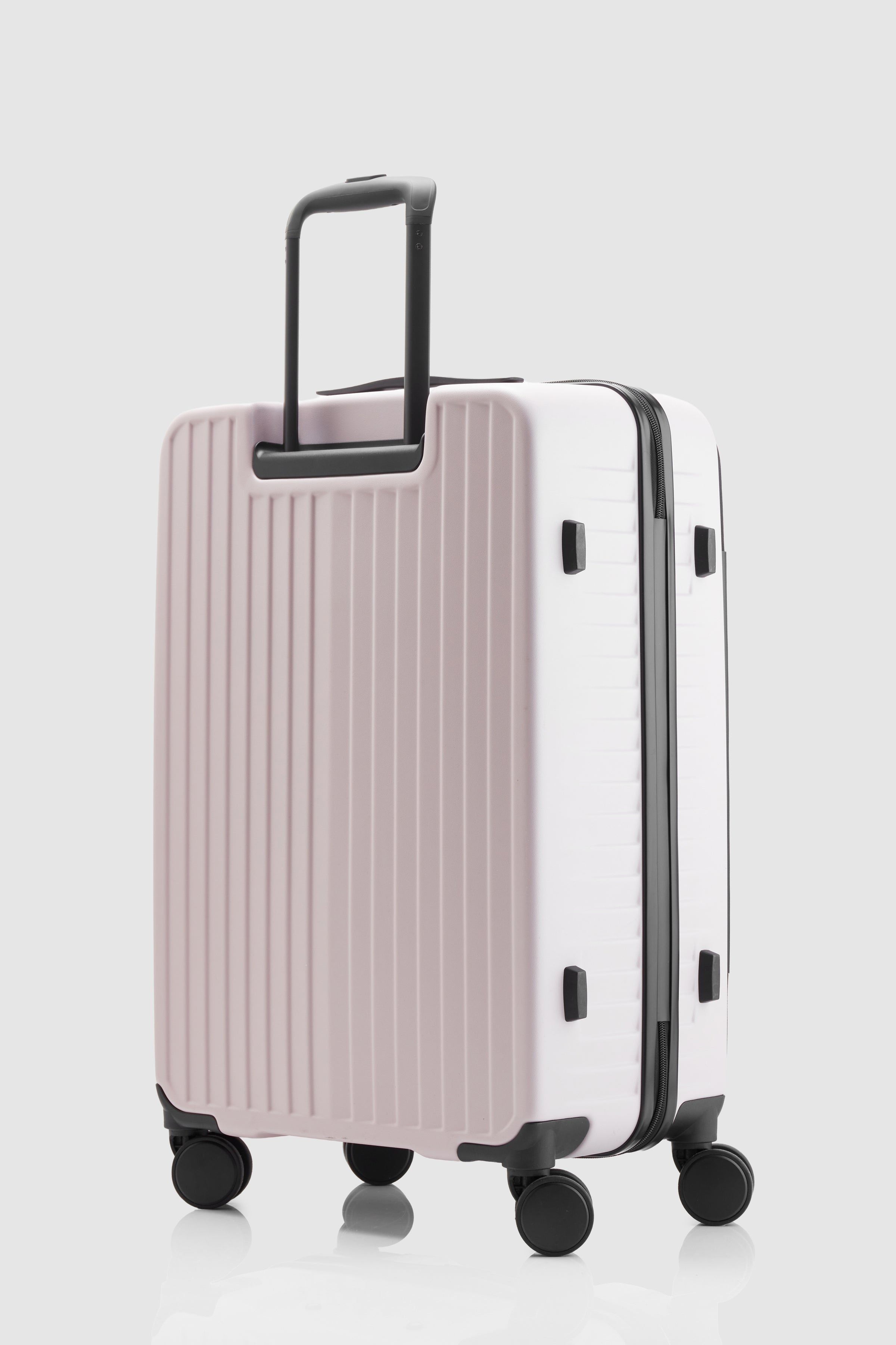 Venture Dual Open Medium Suitcase