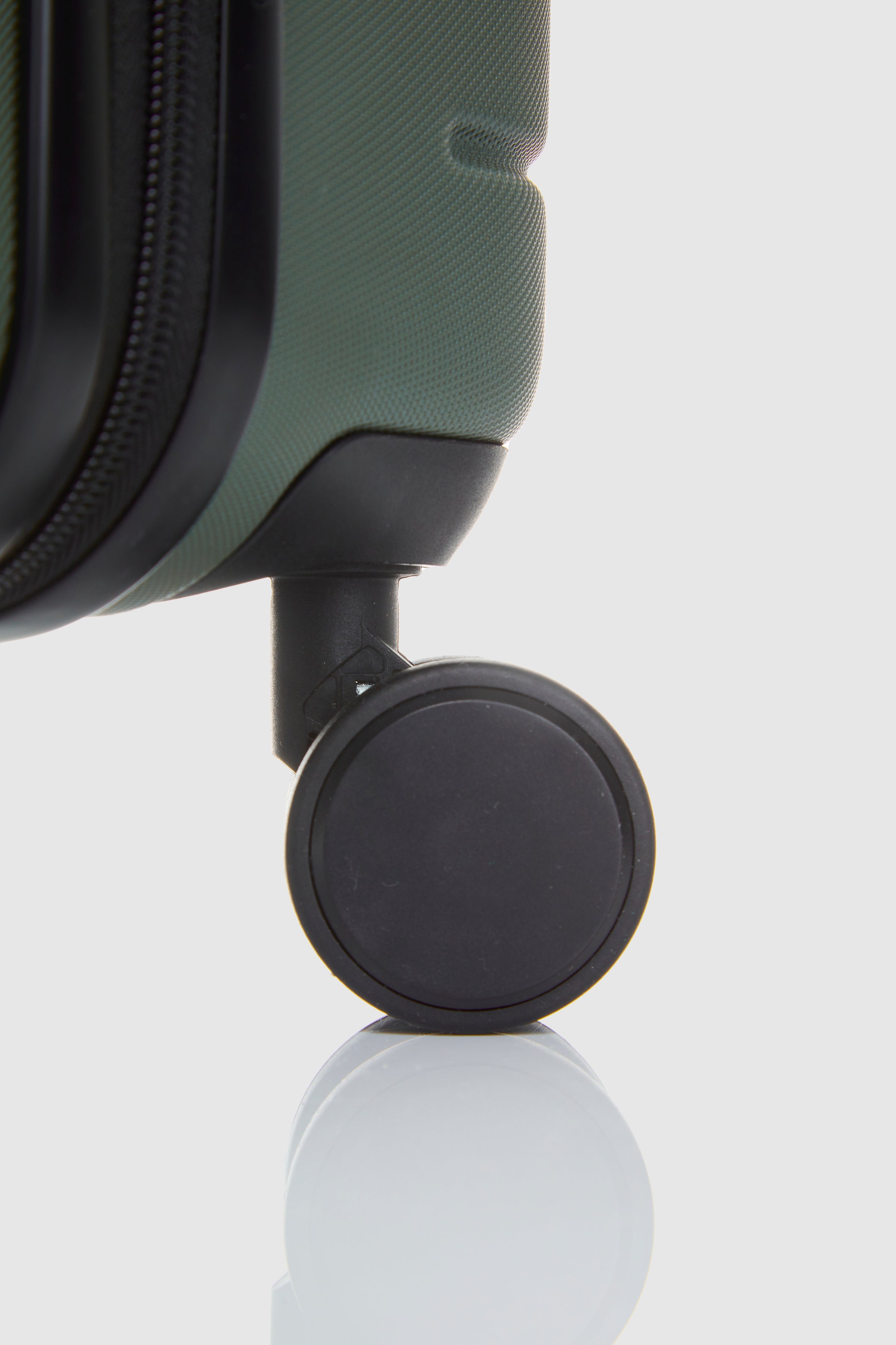 Stori Cabin Suitcase