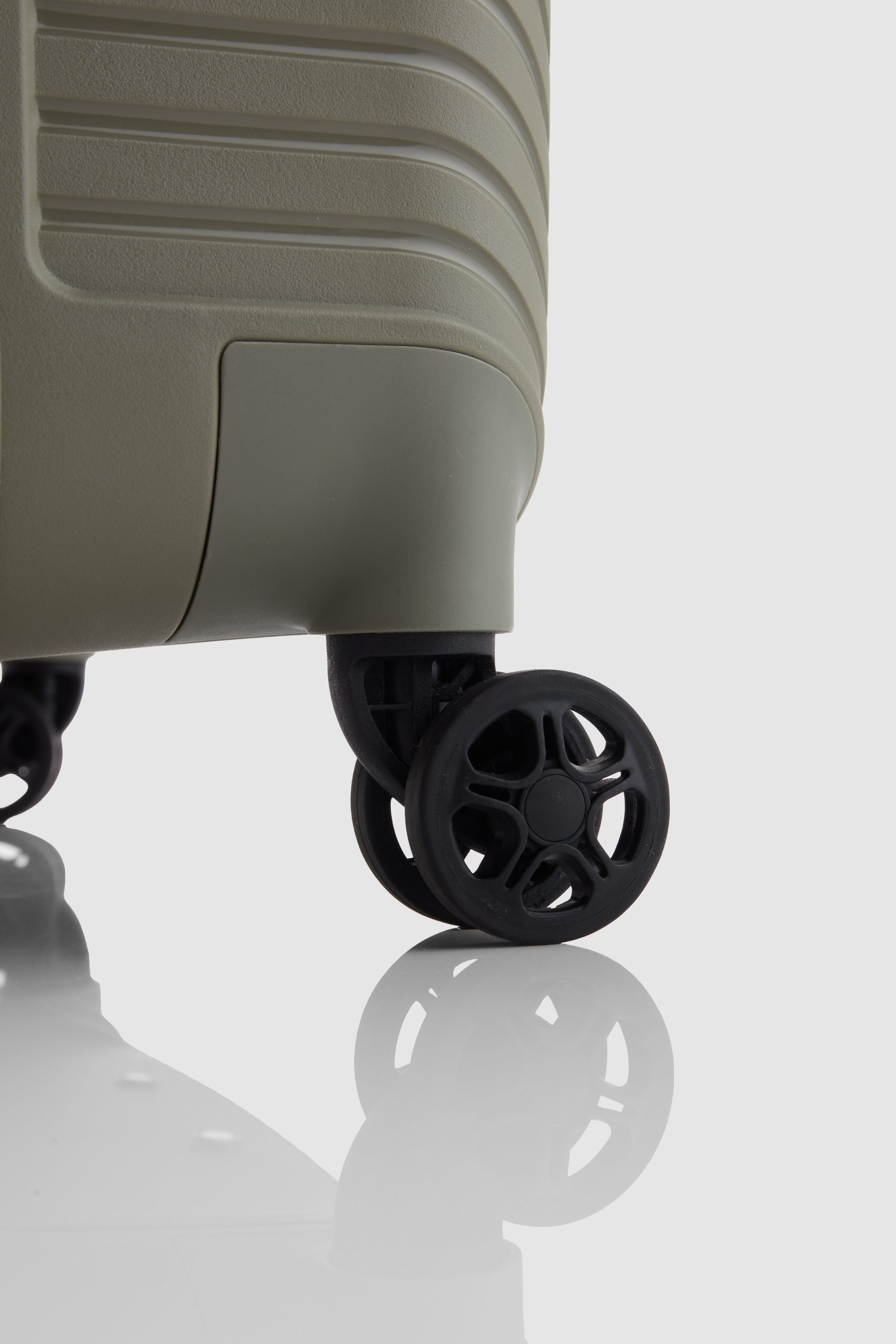 Bondi Cabin Suitcase