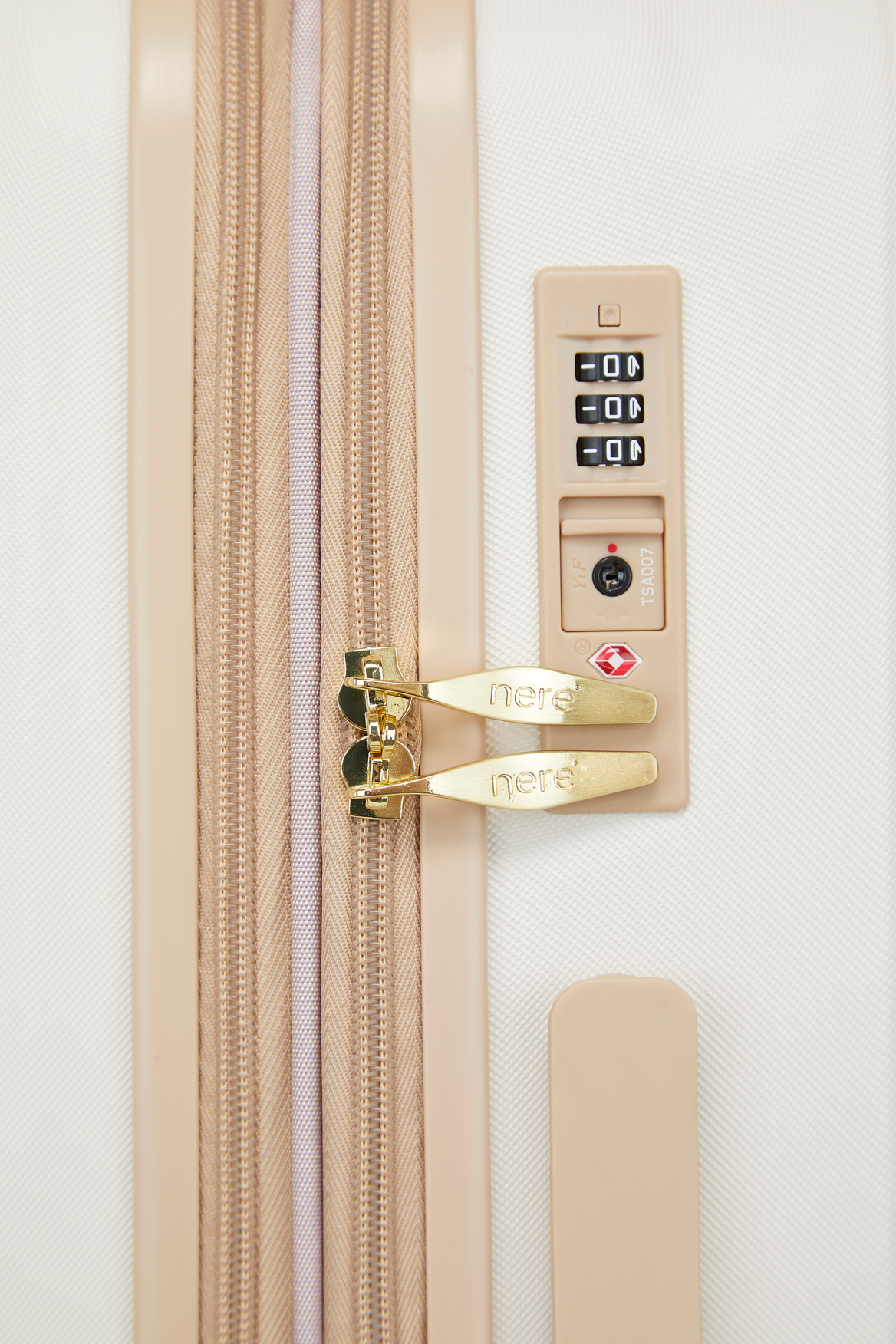 Caype Medium Suitcase