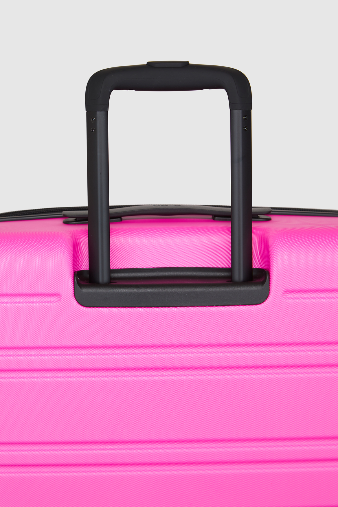 Stori Medium Suitcase
