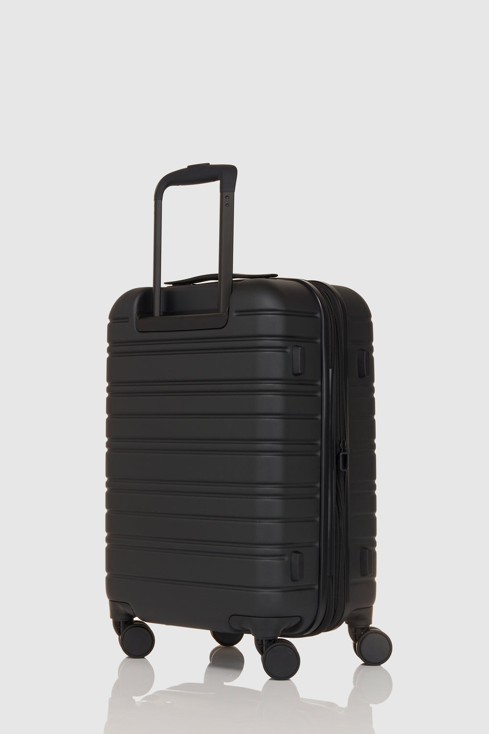 Stori Cabin Suitcase with Expander