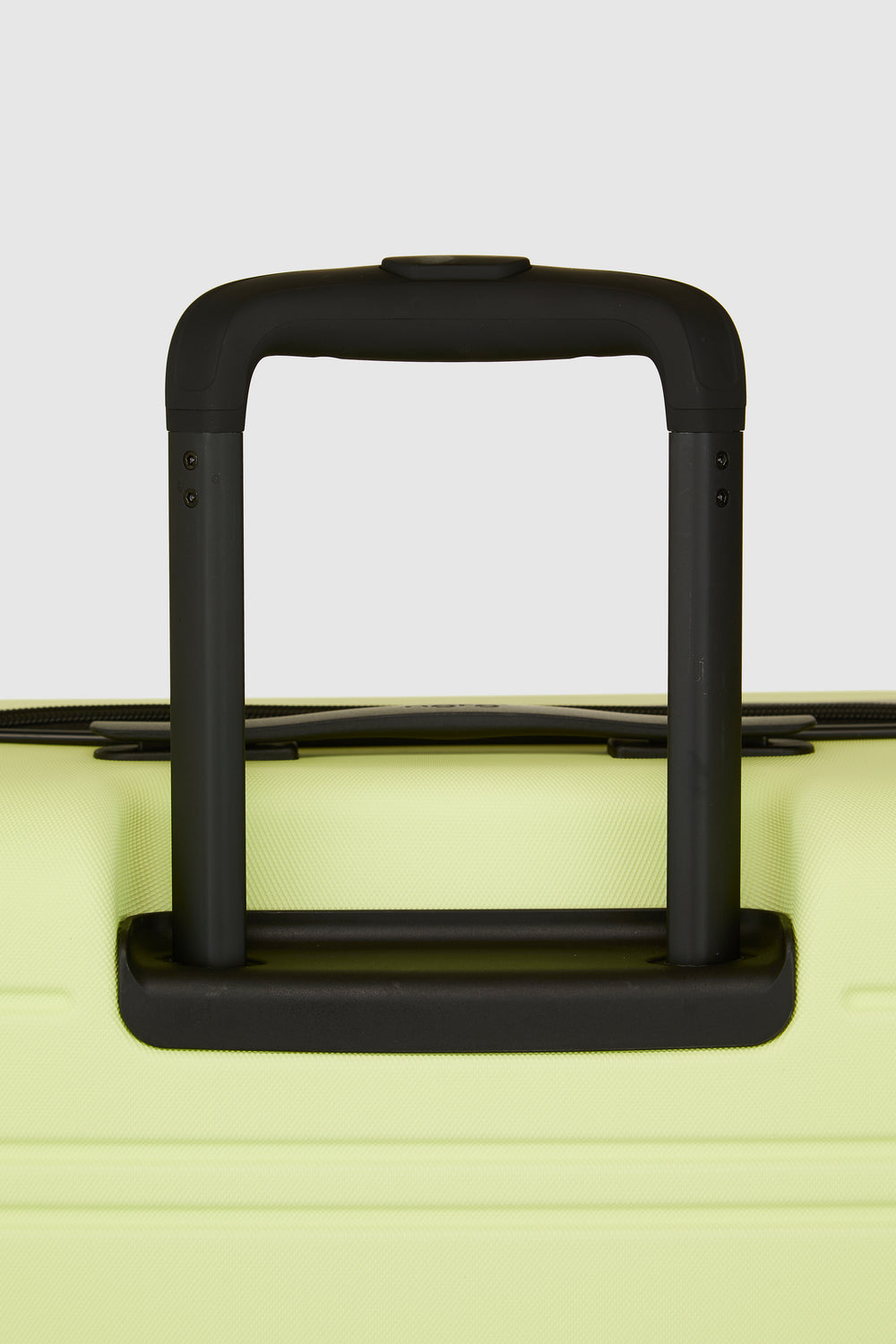Stori Medium Suitcase