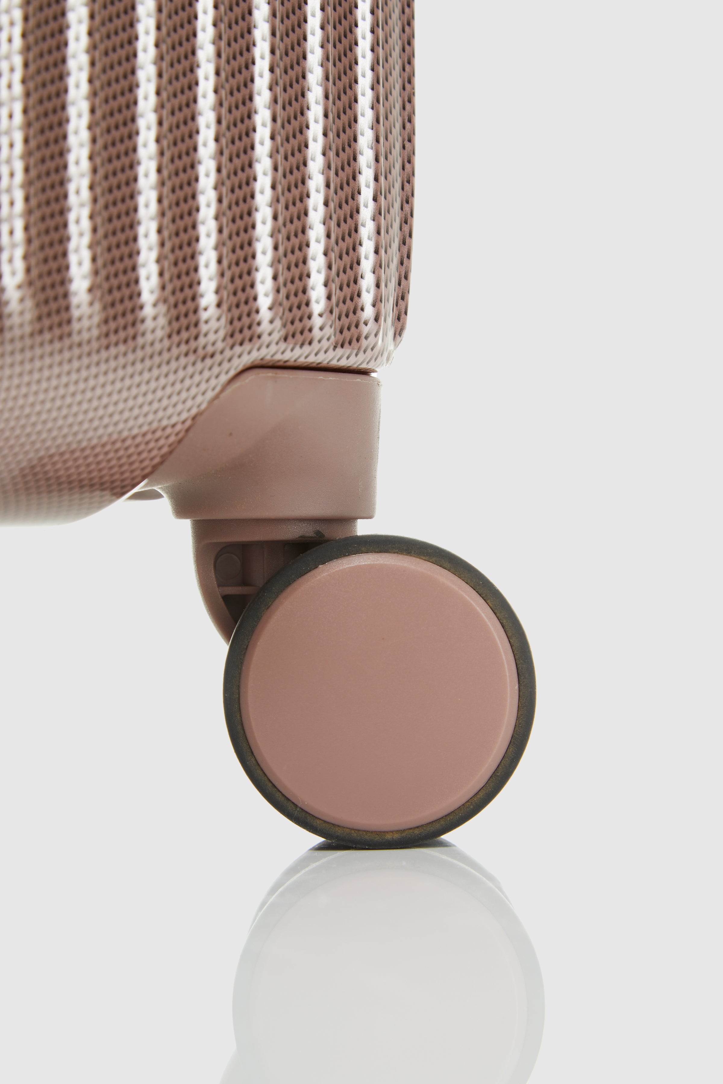 Nere Trunk 75cm Suitcase