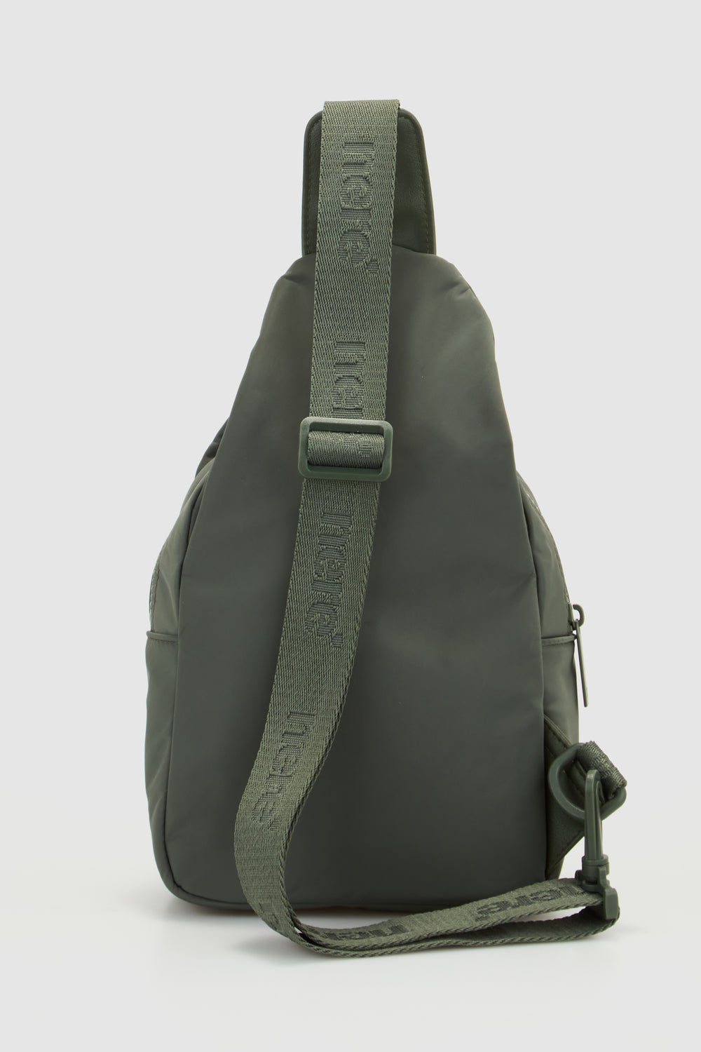 Seeker Sling Bag