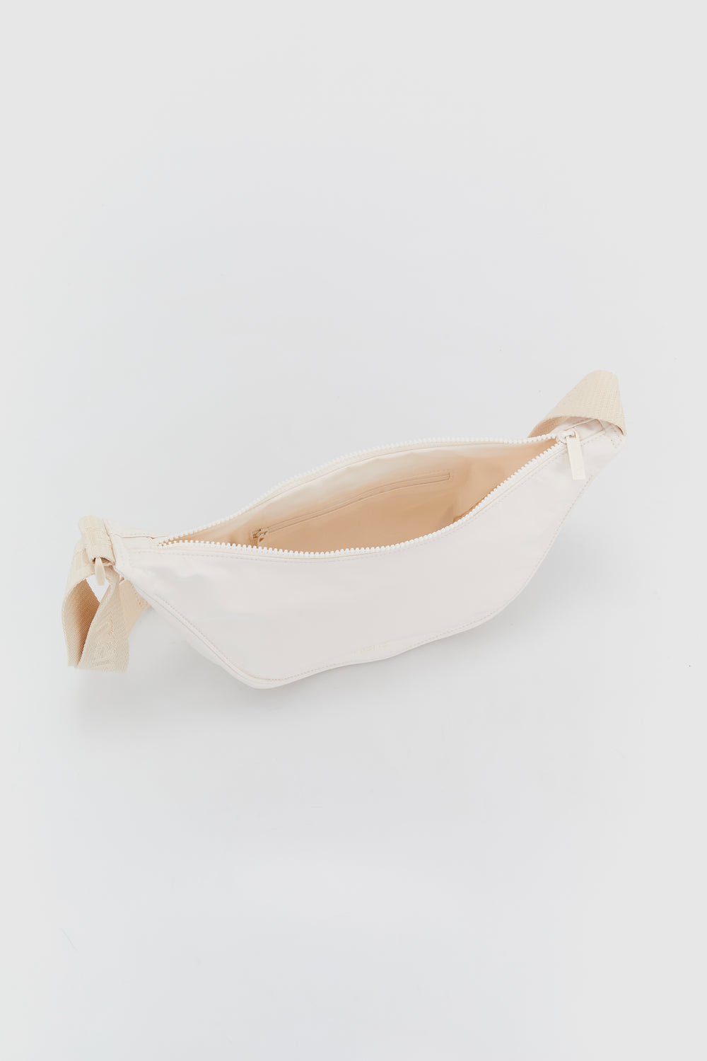 Seeker Crescent Sling Bag