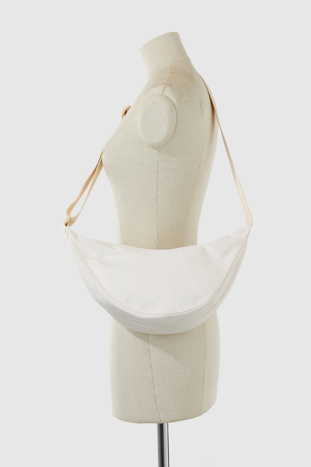 Seeker Crescent Sling Bag