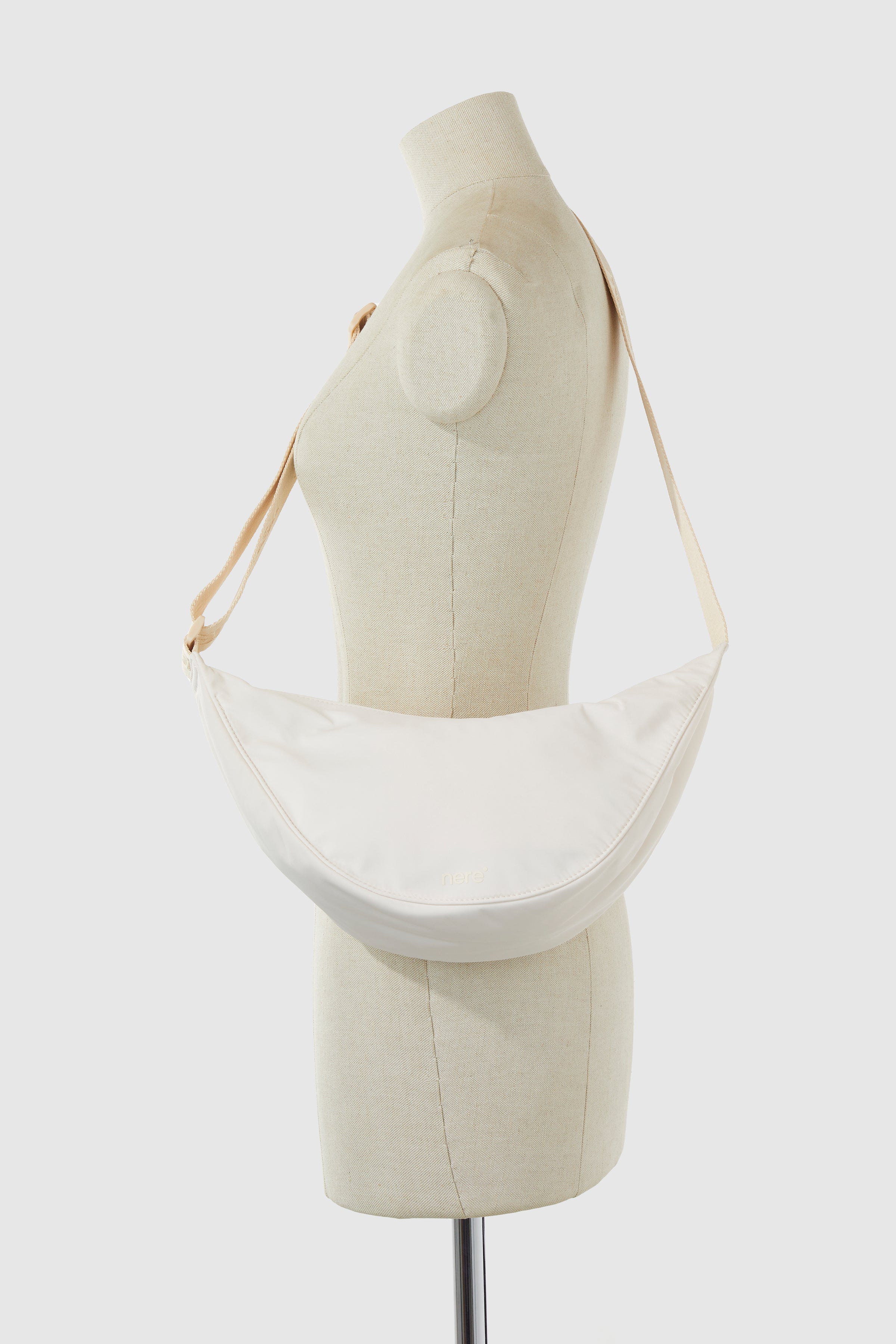 Seeker Crescent Sling Bag