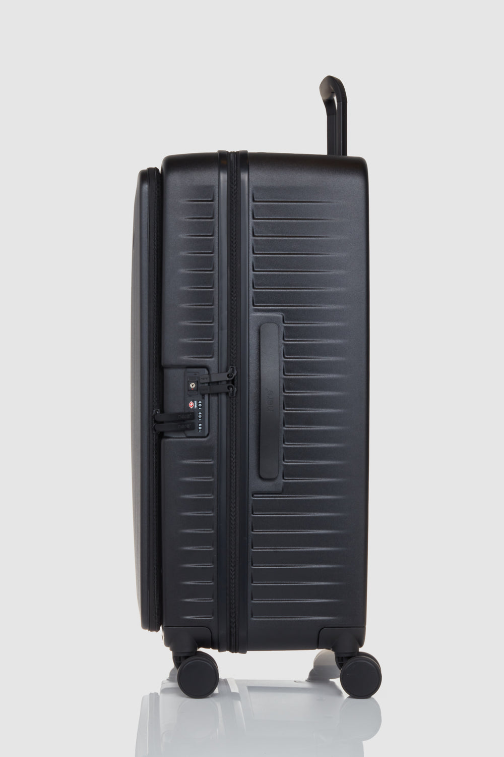 Venture Dual Open Large Suitcase