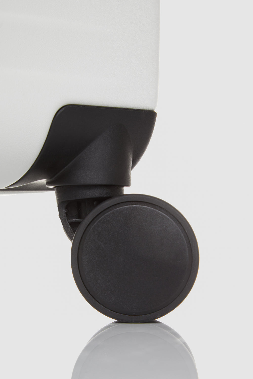 Venture Dual Open Cabin Suitcase