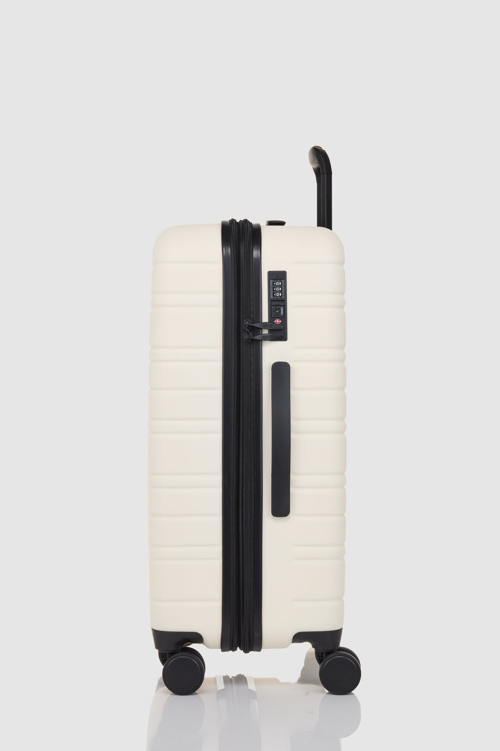 Stori Medium Suitcase