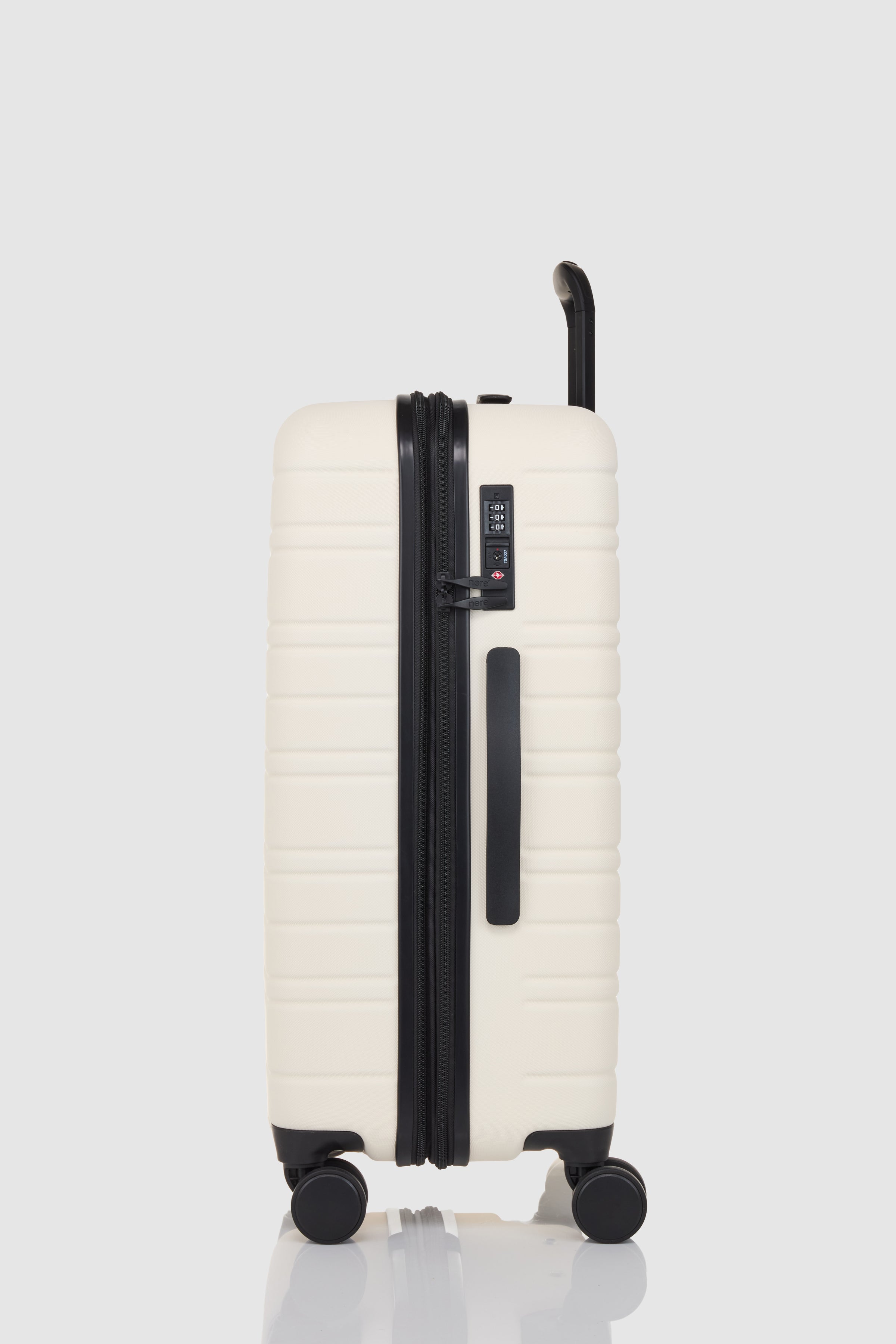 Stori Medium Suitcase