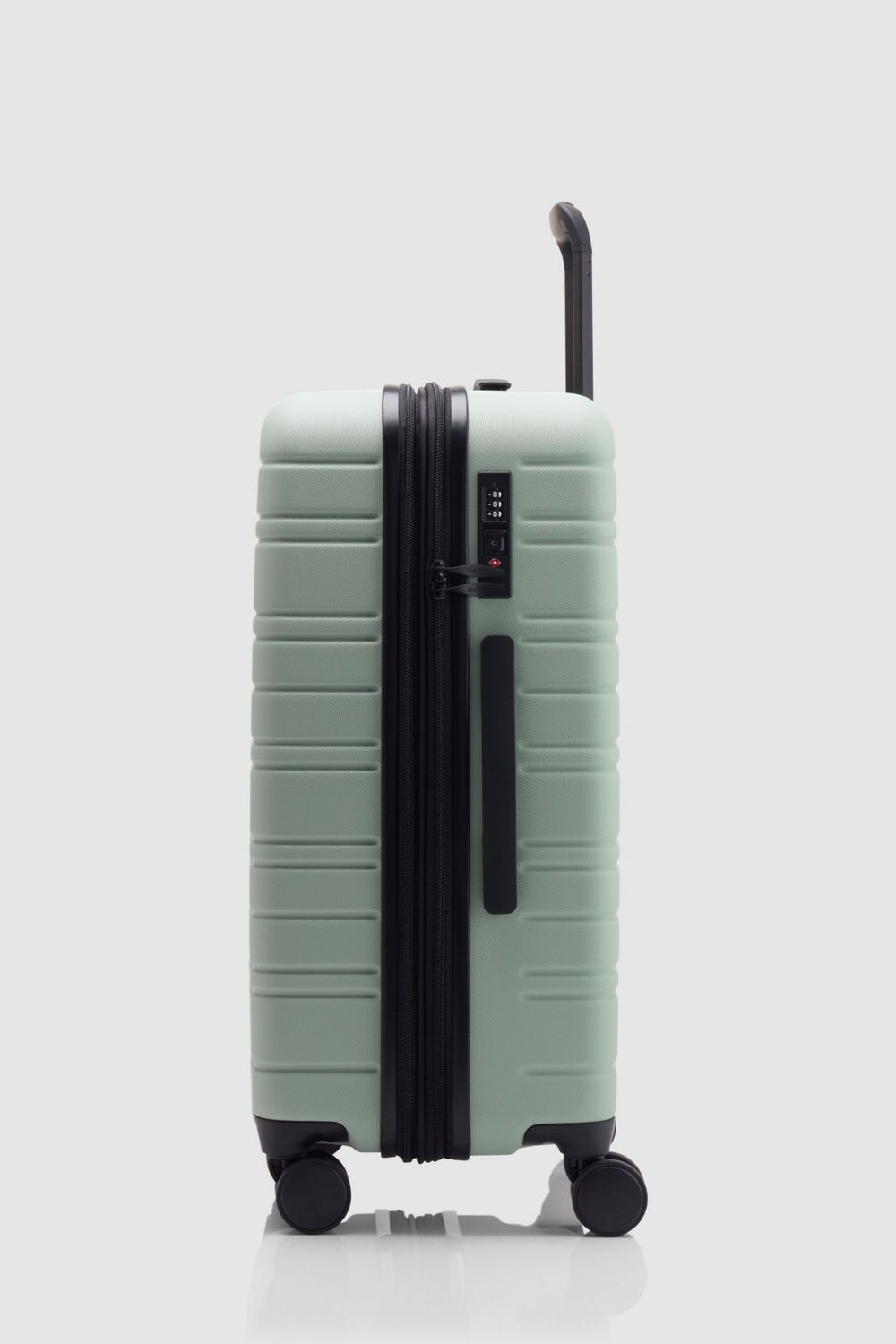 Stori Medium Suitcase