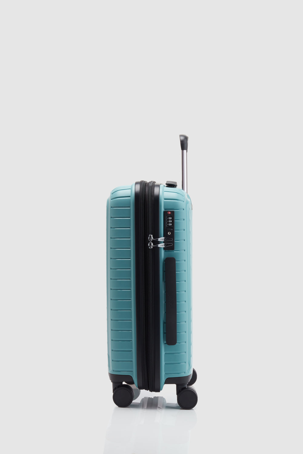 Noosa Small Suitcase