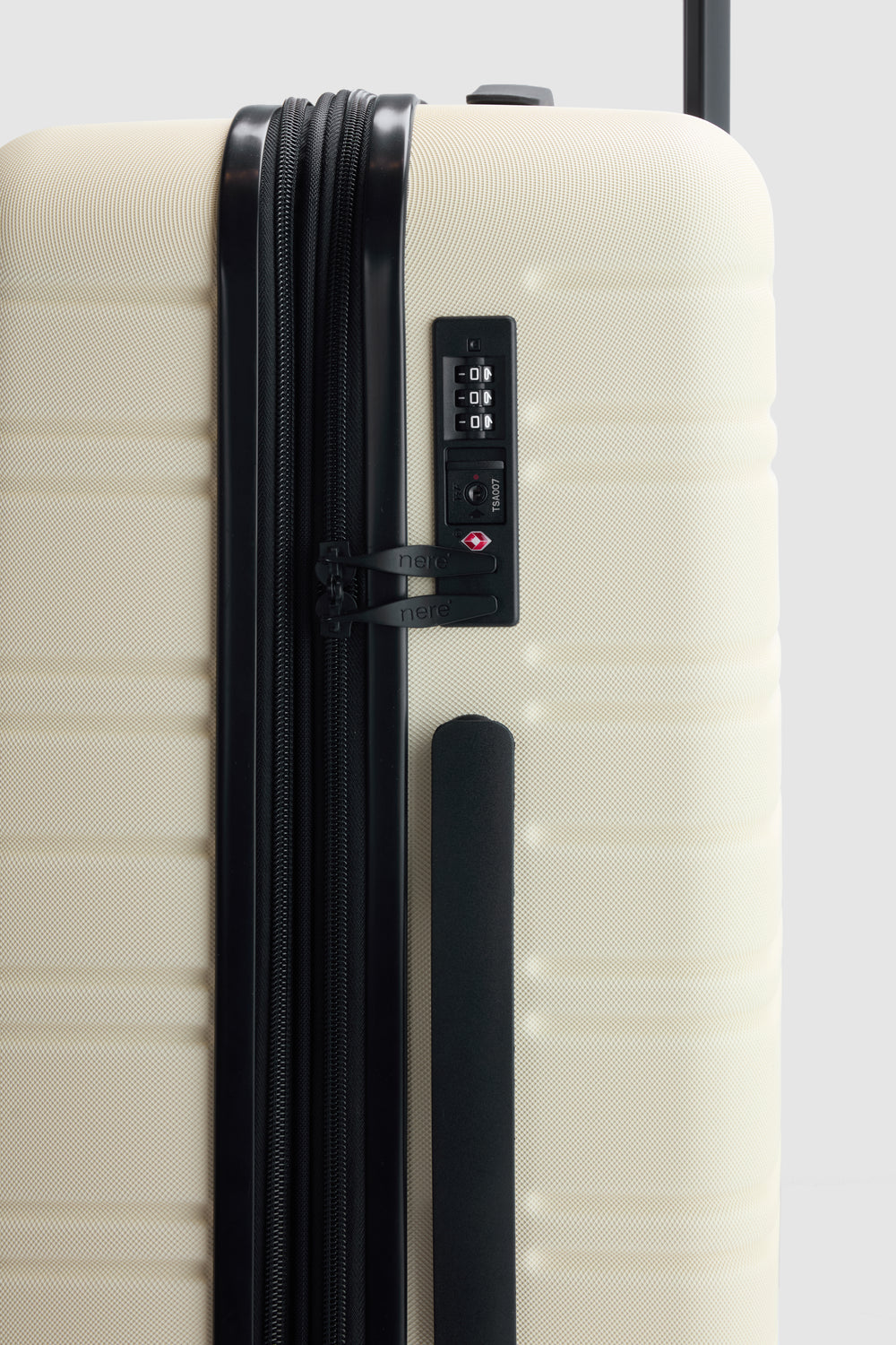 Stori Medium Suitcase