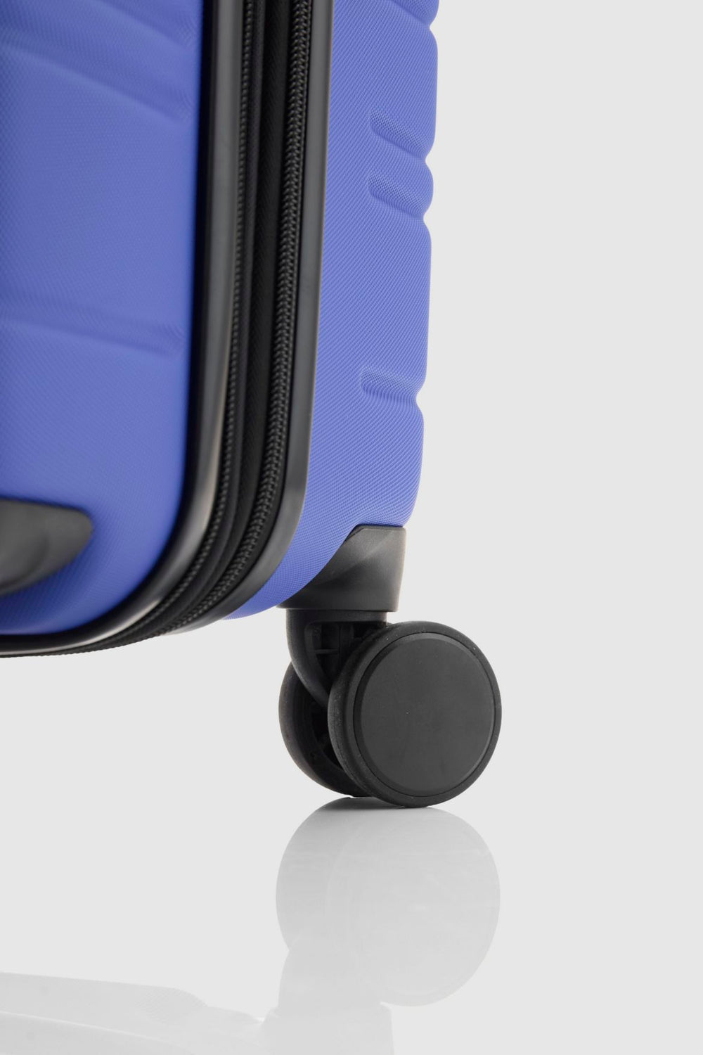 Stori Large Suitcase