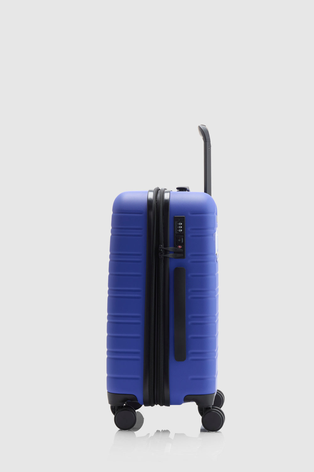 Stori Cabin Suitcase