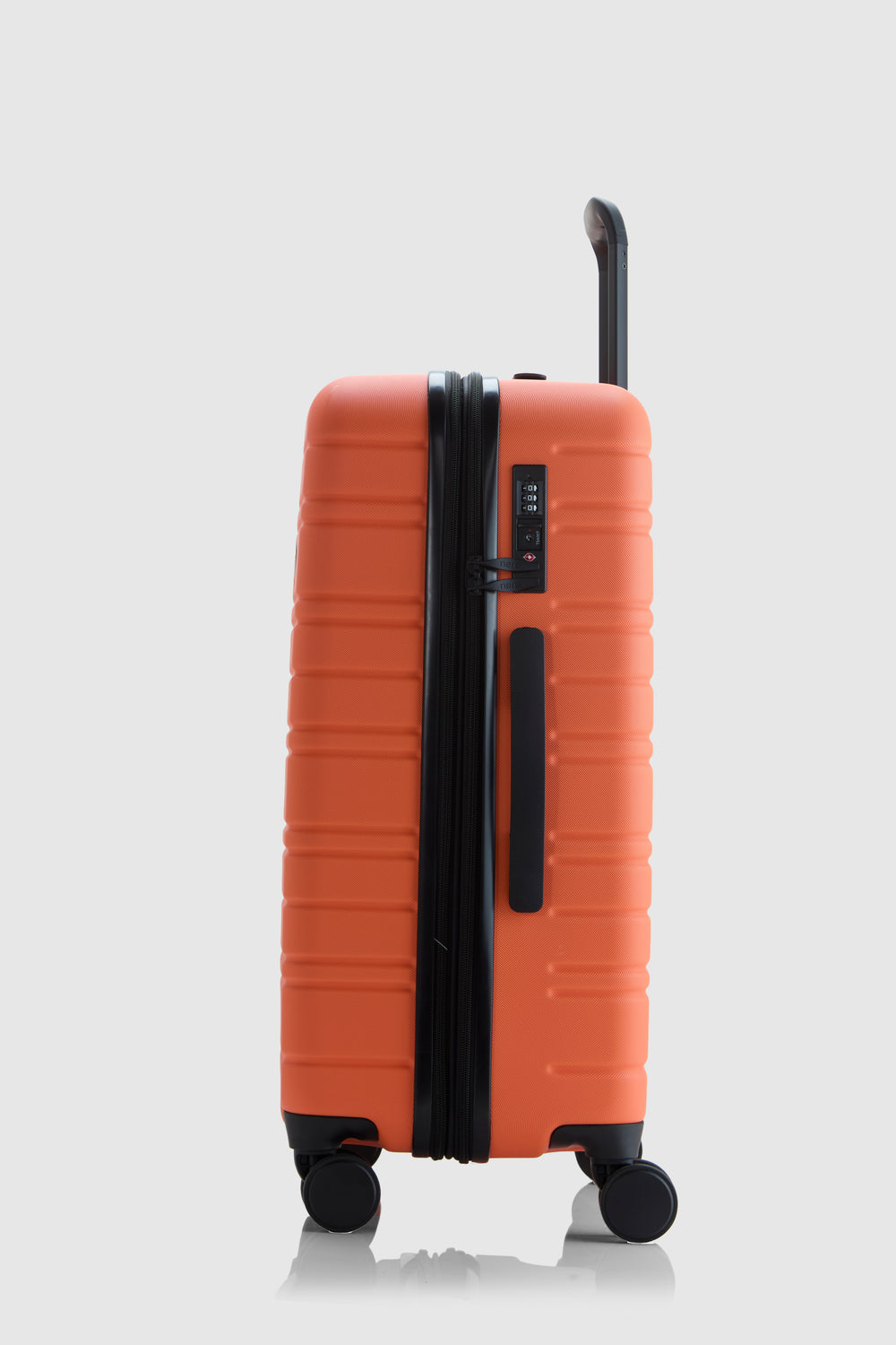 Stori Medium Suitcase