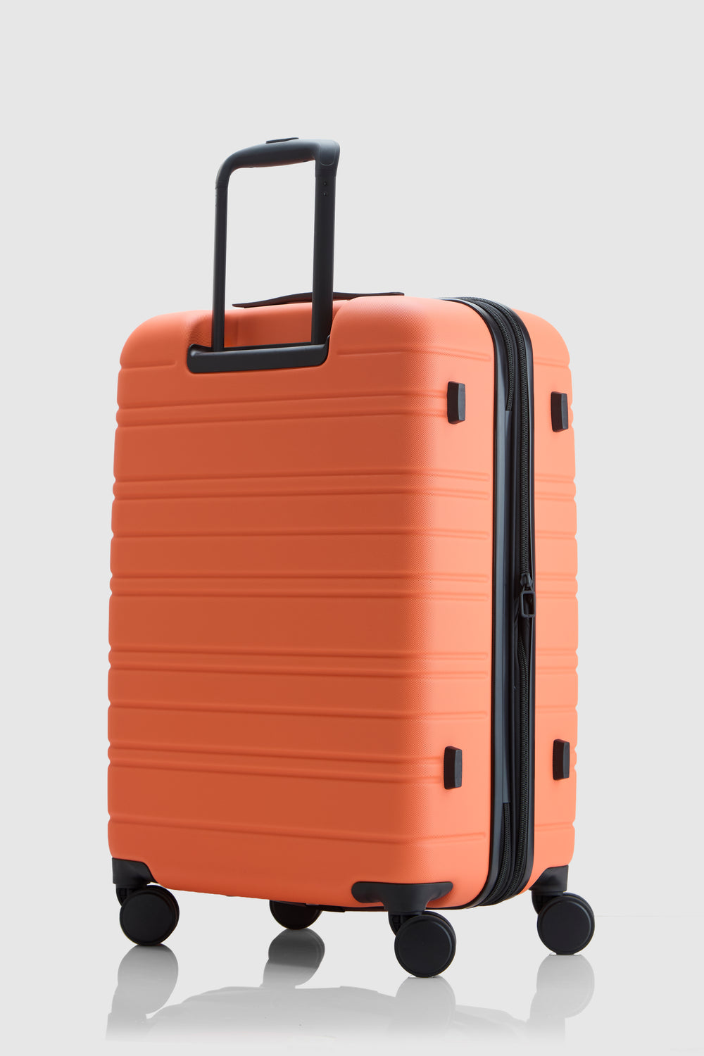Stori Medium Suitcase