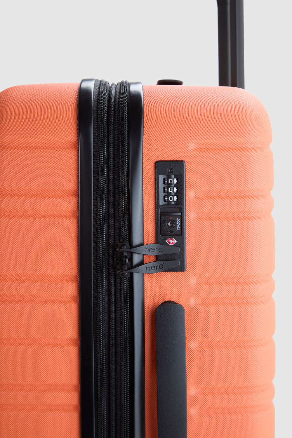Stori Medium Suitcase