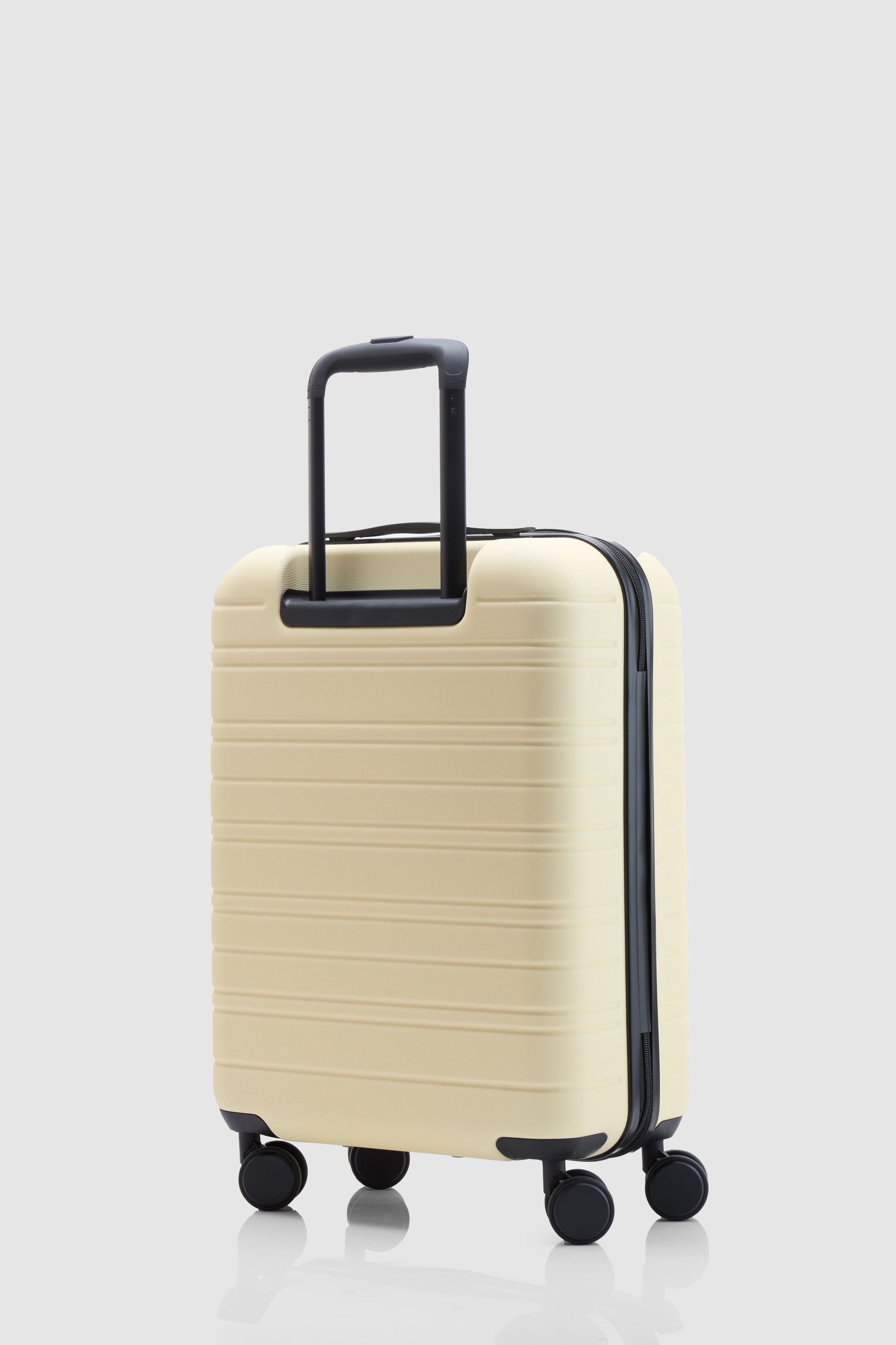 Stori Cabin Suitcase
