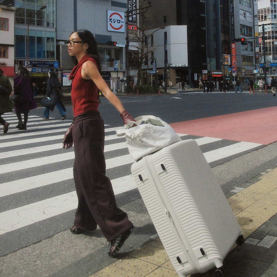 Nere Luggage Sets