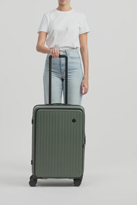 Venture Dual Open Medium Suitcase