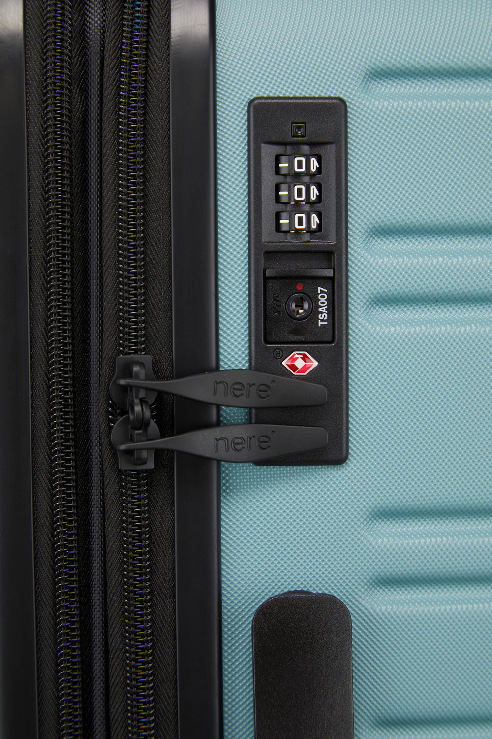 Stori Medium Suitcase