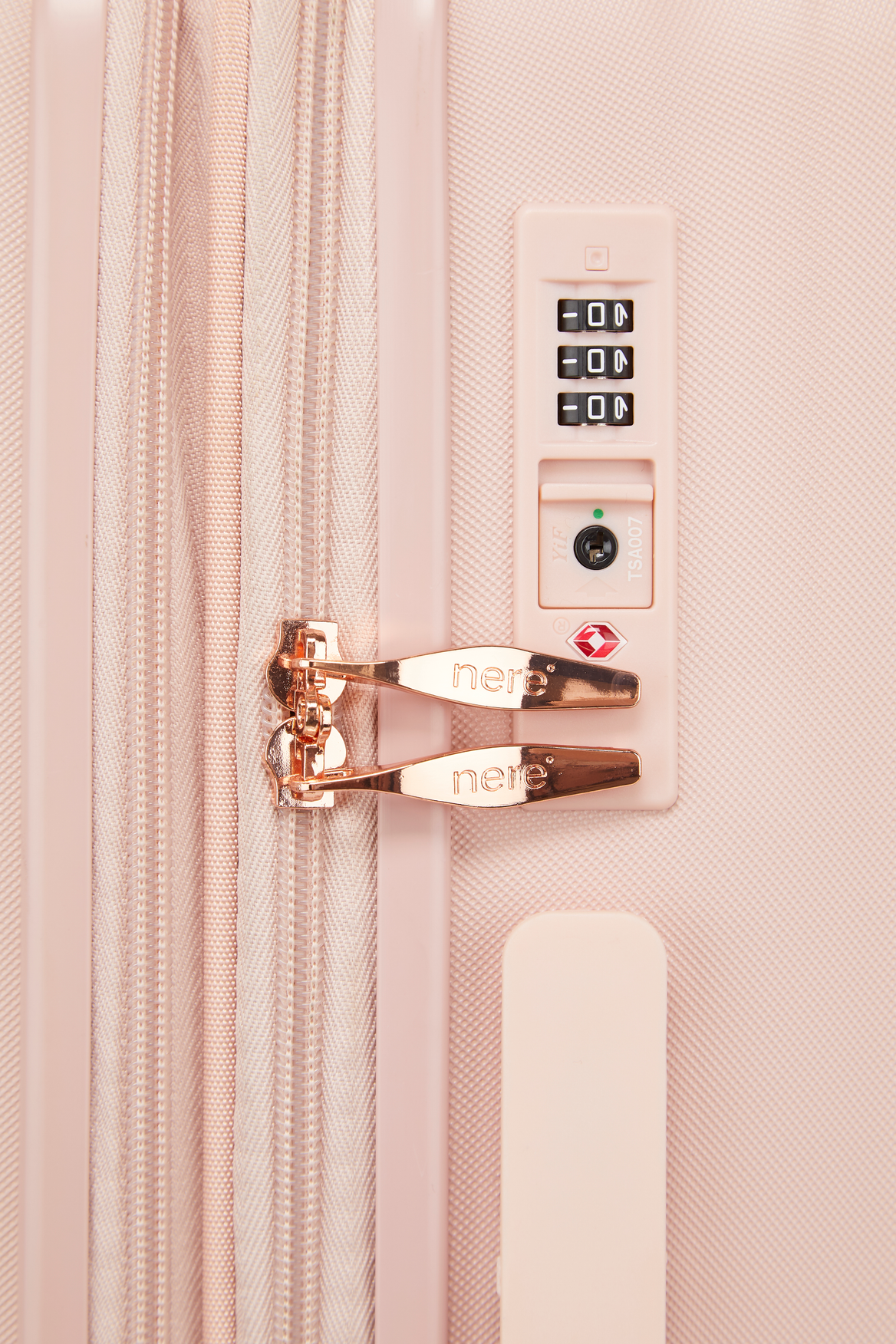 Caype Medium Suitcase